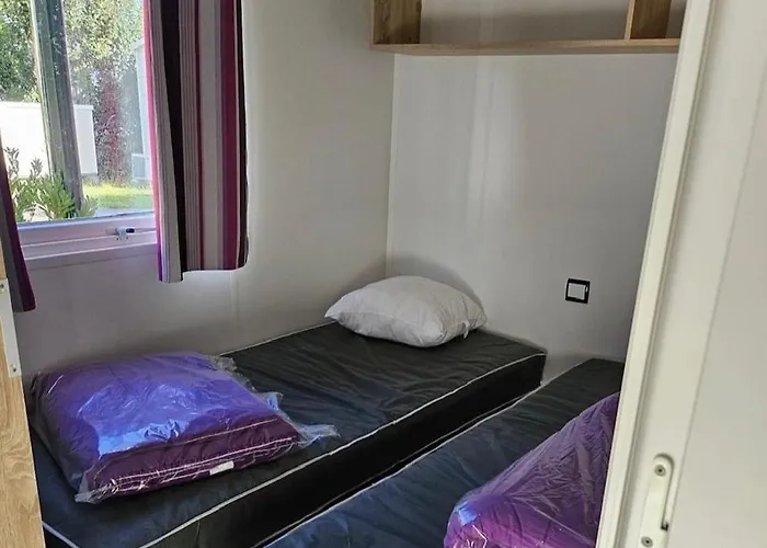 Appartement La 4 Etoiles A Emplacement E07 3ch 1sdb 6 Personnes *